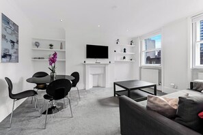 TV - 1 Bed Apartment- Marble Arch (5) (London)