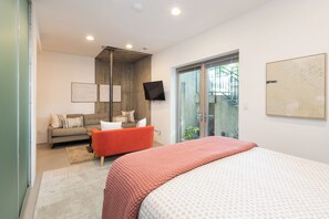 Unclassified image, 4 of 16, button - ChampaHouse GuestSuite - EZAccess to Rino/Ballpark (Denver)