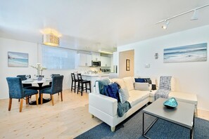 TV - Perfect For Families, Steps To Beach, Parking & AC (San Diego)