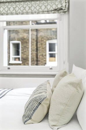 4 bedrooms, WiFi, bed sheets - Stunning 3 Bed Apartment | Paddington (London)