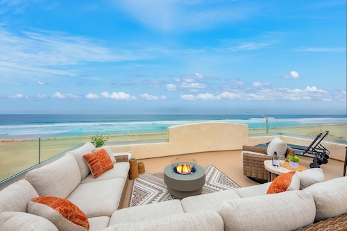 Amazing Reviews, On The Sand, Perfect for Families W/ Jacuzzi!