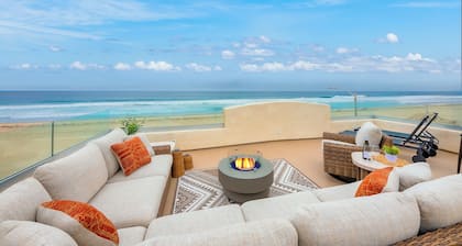 Amazing Reviews, On The Sand, Perfect for Families W/ Jacuzzi!