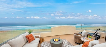 Amazing Reviews, On The Sand, Perfect for Families W/ Jacuzzi!