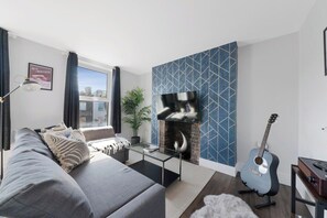 Unclassified image, 3 of 34, button - The Camden Loft Apartment! (London)