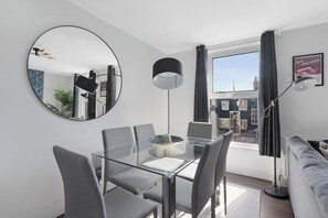 Dining - The Camden Loft Apartment! (London)