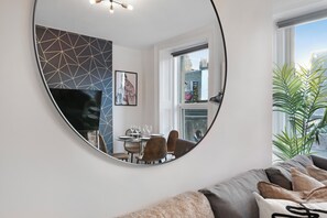 Smart TV - Stylish 2 Bed Apartment in the heart of Camden (London)