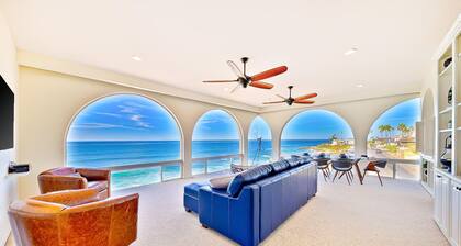 Breathtaking La Jolla Oceanfront 2BD Penthouse with Parking AC and Endless Ocean Views!