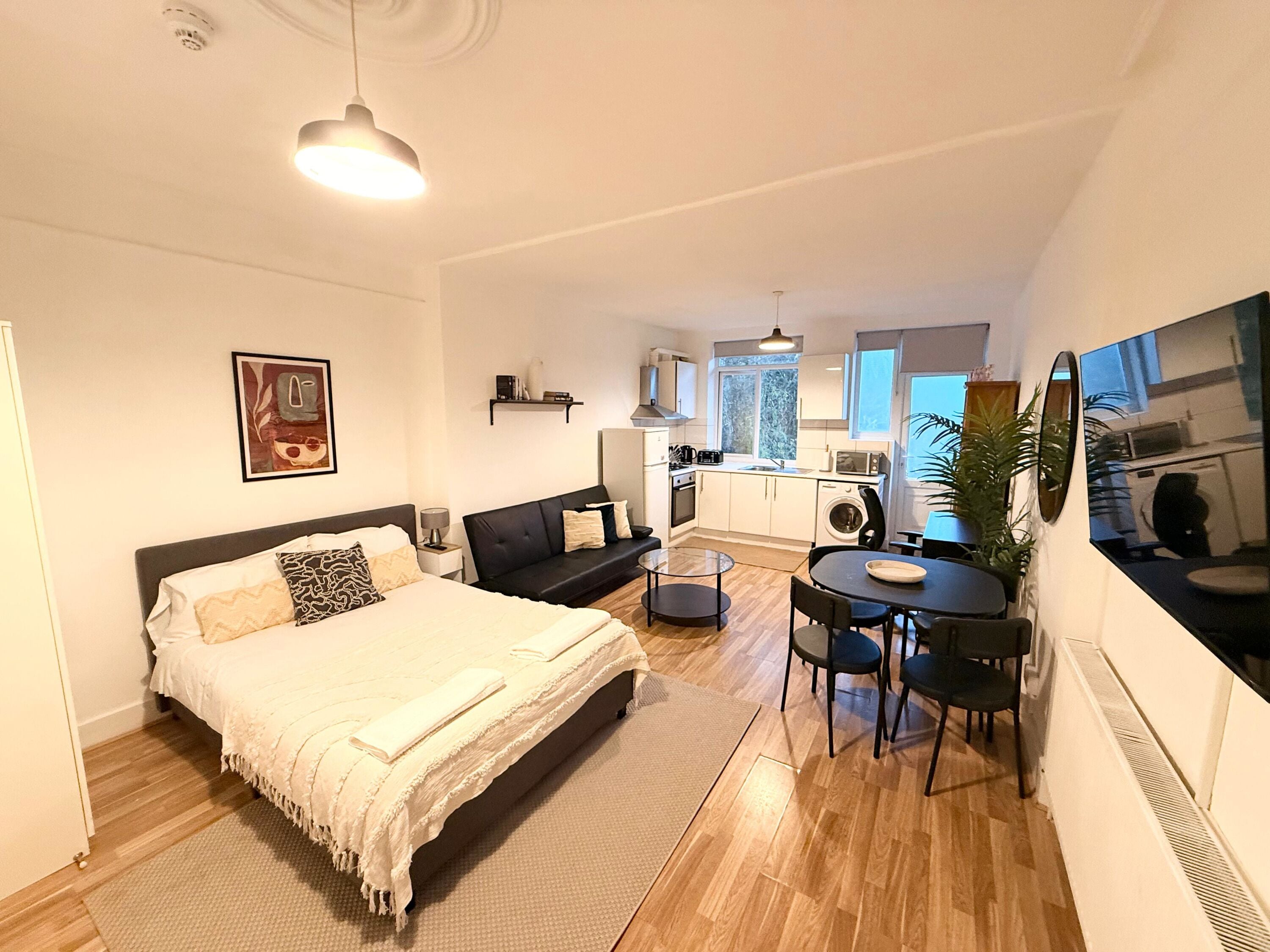 1 Schlafzimmer, Bügeleisen/Bügelbrett, kostenloses WLAN, Bettwäsche