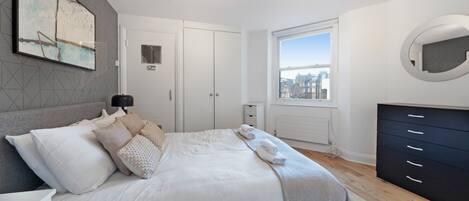 2 bedrooms, bed sheets