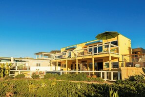 Exterior - Ocean Front, Amazing Views,Best 2BR in Ocean Beach! (San Diego)