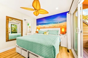 5 bedrooms, iron/ironing board, WiFi, bed sheets - Perfect for Families,Steps to the Beach W/Parking! (San Diego)