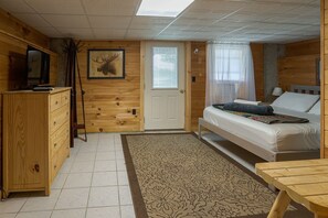 3 chambres, fer et planche à repasser, Wi-Fi gratuit, draps fournis