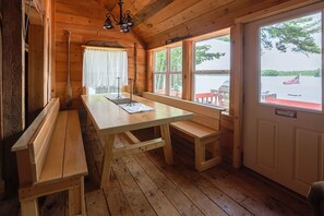 Dining - Waterfront Victoria Cottage,Kayaks,paddle board and canoe Included, Dogs Welcome (Clifton)