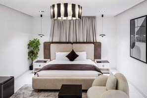 Executive Penthouse, Balcony | Iron/ironing board, free WiFi - Eterniti By Amber (Lagos)