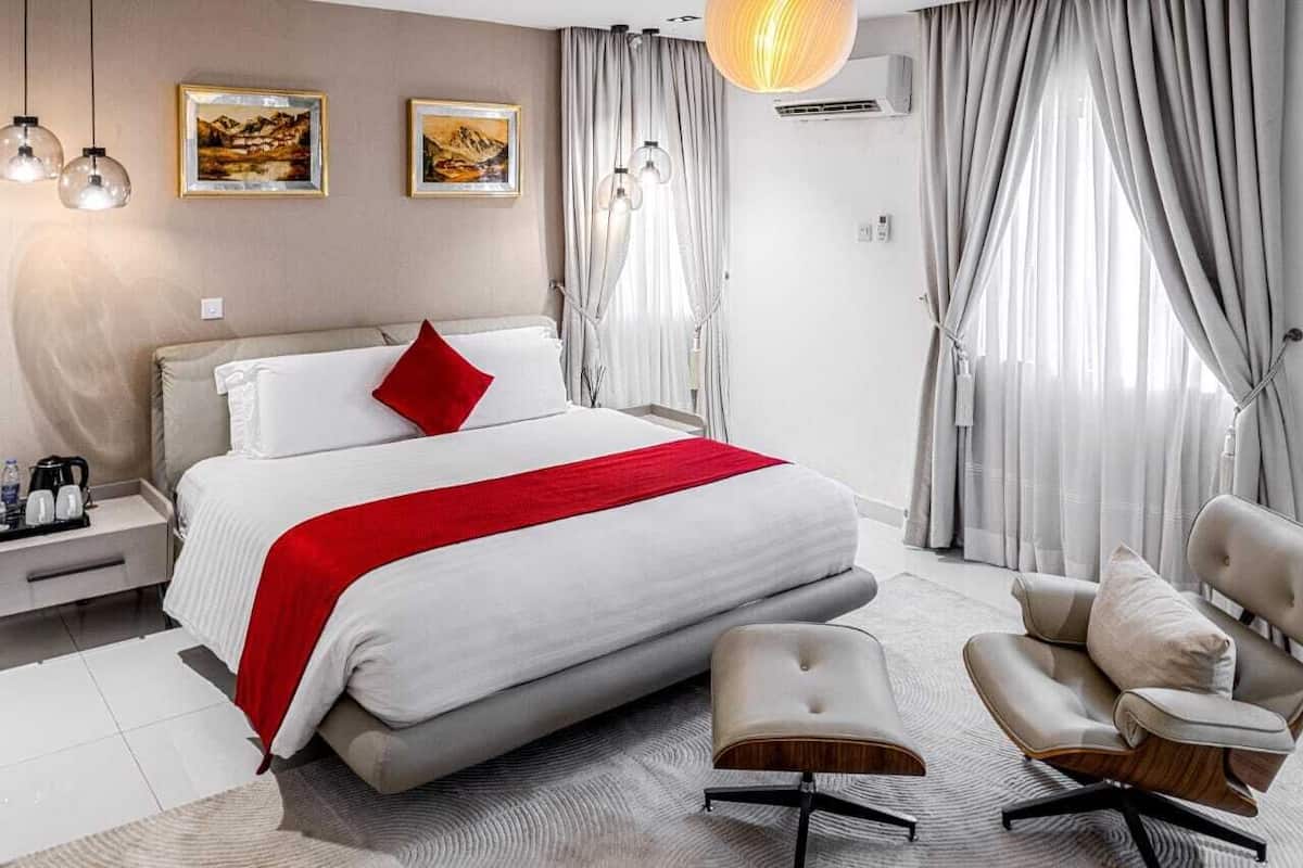 Presidential Apartment, Balcony | Iron/ironing board, free WiFi