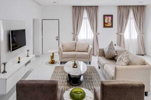 Nicht klassifiziertes Bild, 2 von 46, Schaltfläche