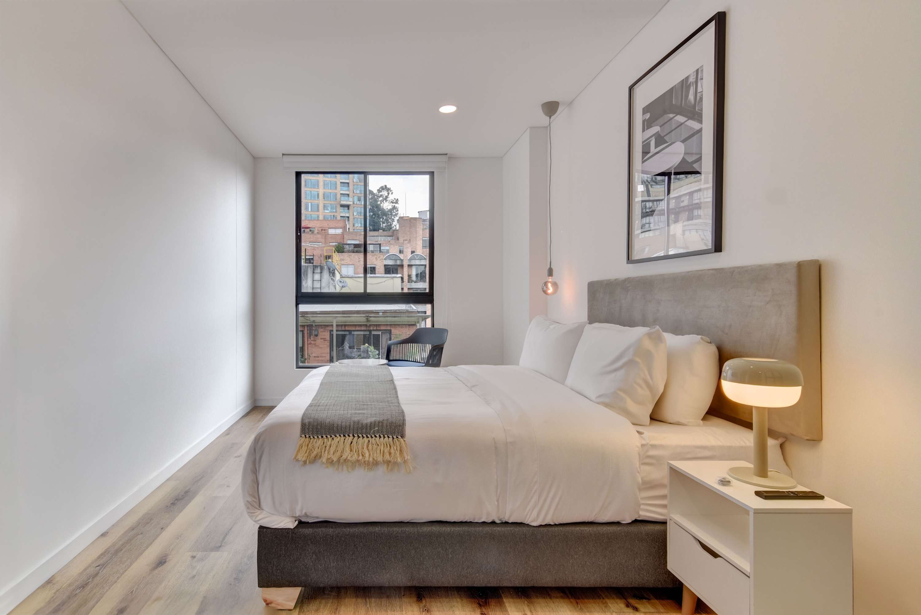 2 slaapkamers, een strijkplank/strijkijzer, wifi, beddengoed