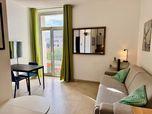 Image sans description, 4 de 9, bouton