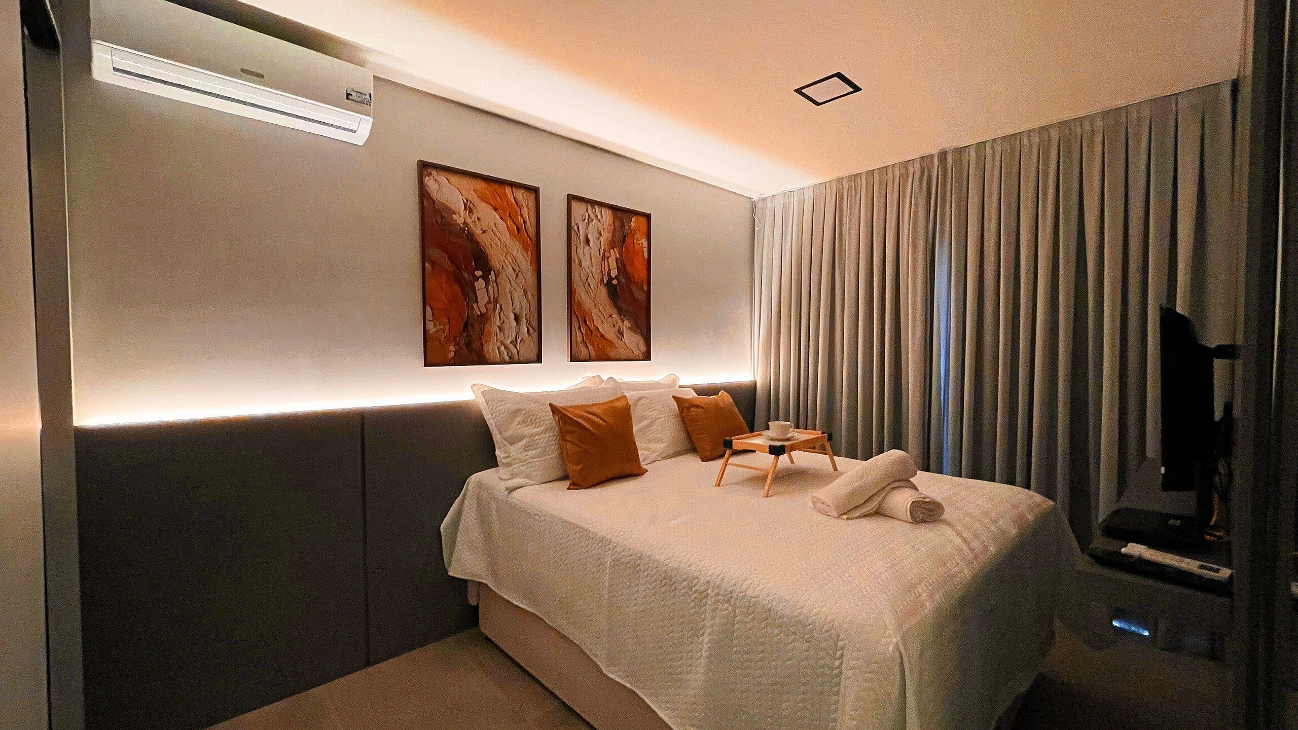 Apartment | Hypo-allergenic bedding, free WiFi