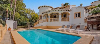 Holiday Home 'Gisela' with Private Pool, Private Terrace and Wi-Fi