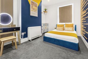 Unclassified image, 4 of 23, button - Lanes Golden | 2BR | 4 Beds | Sleeps 8 (Brighton and Hove)