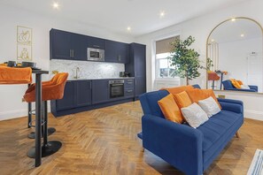 Imagen sin descripción, 3 de 23, botón