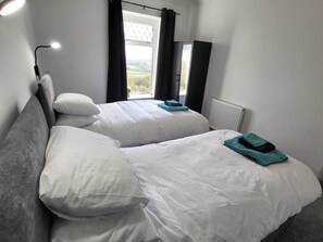 Nicht klassifiziertes Bild, 2 von 22, Schaltfläche