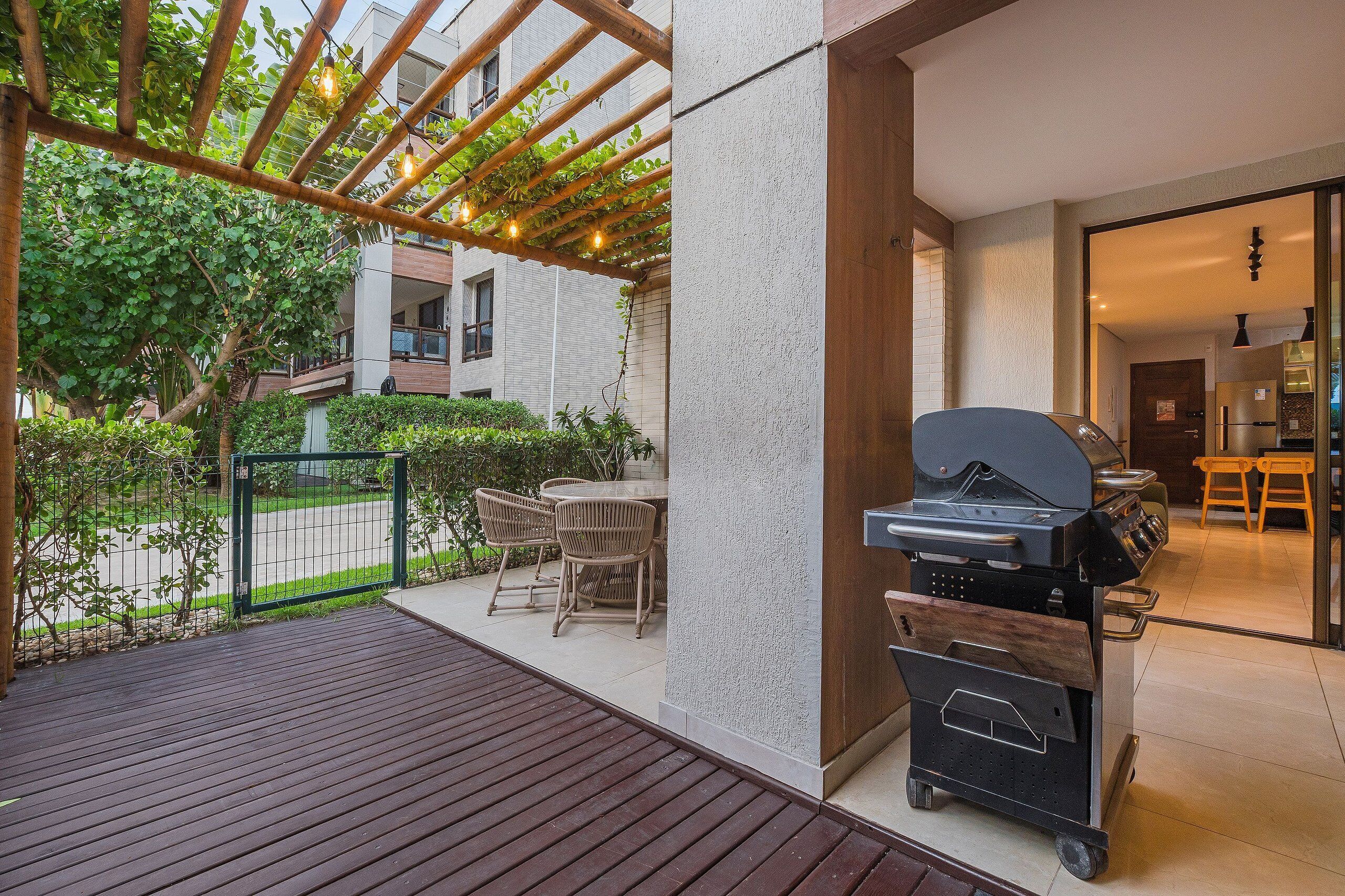 Apartamento | Restaurante al aire libre