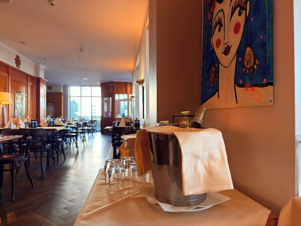 Dining - Strandhotel Sonnenburg (Kuehlungsborn)