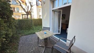 Buiten dineren