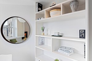 Interior - Luxury Spacious Apartment in the Central London (London)