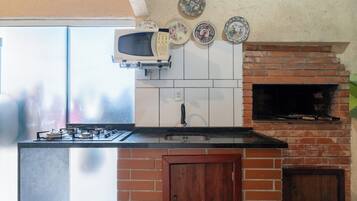 Grill-/Picknickplatz