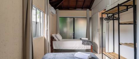 Villa | 2 bedrooms, bed sheets