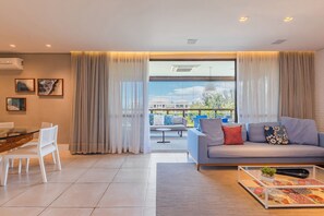 Basic Apartment | Living area - Waiwai #406 - Cobertura com Jacuzzi by Carpediem (Caucaia)