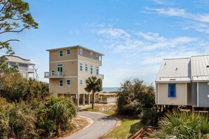 Exterior - Blue Crab Beach Cottage (Port St. Joe)