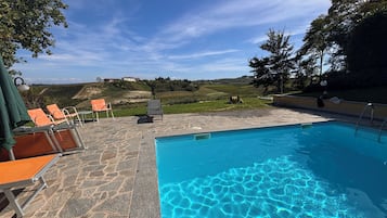 Piscina all'aperto