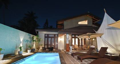 5BR Luxury Pool Villa in Negombo – Vil-la Catamarano