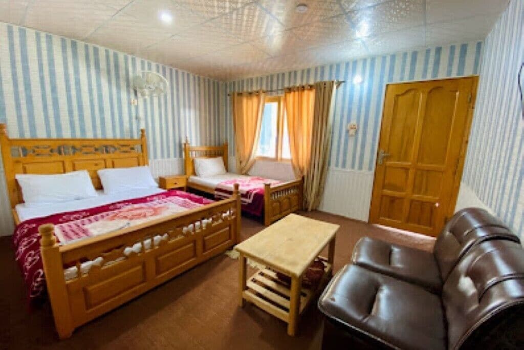 Deluxe Double Room, Mountain View | Soundproofing, iron/ironing board, free WiFi