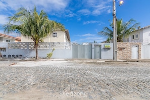 Property grounds - Condo w/ Pool and BBQ Grill - ART (Porto Seguro)