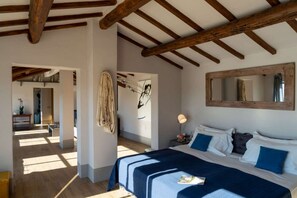 6 bedrooms, iron/ironing board, free WiFi, bed sheets - Villa Saragano by MMega (Gualdo Cattaneo)