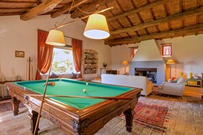 Games room - Villa Saragano by MMega (Gualdo Cattaneo)