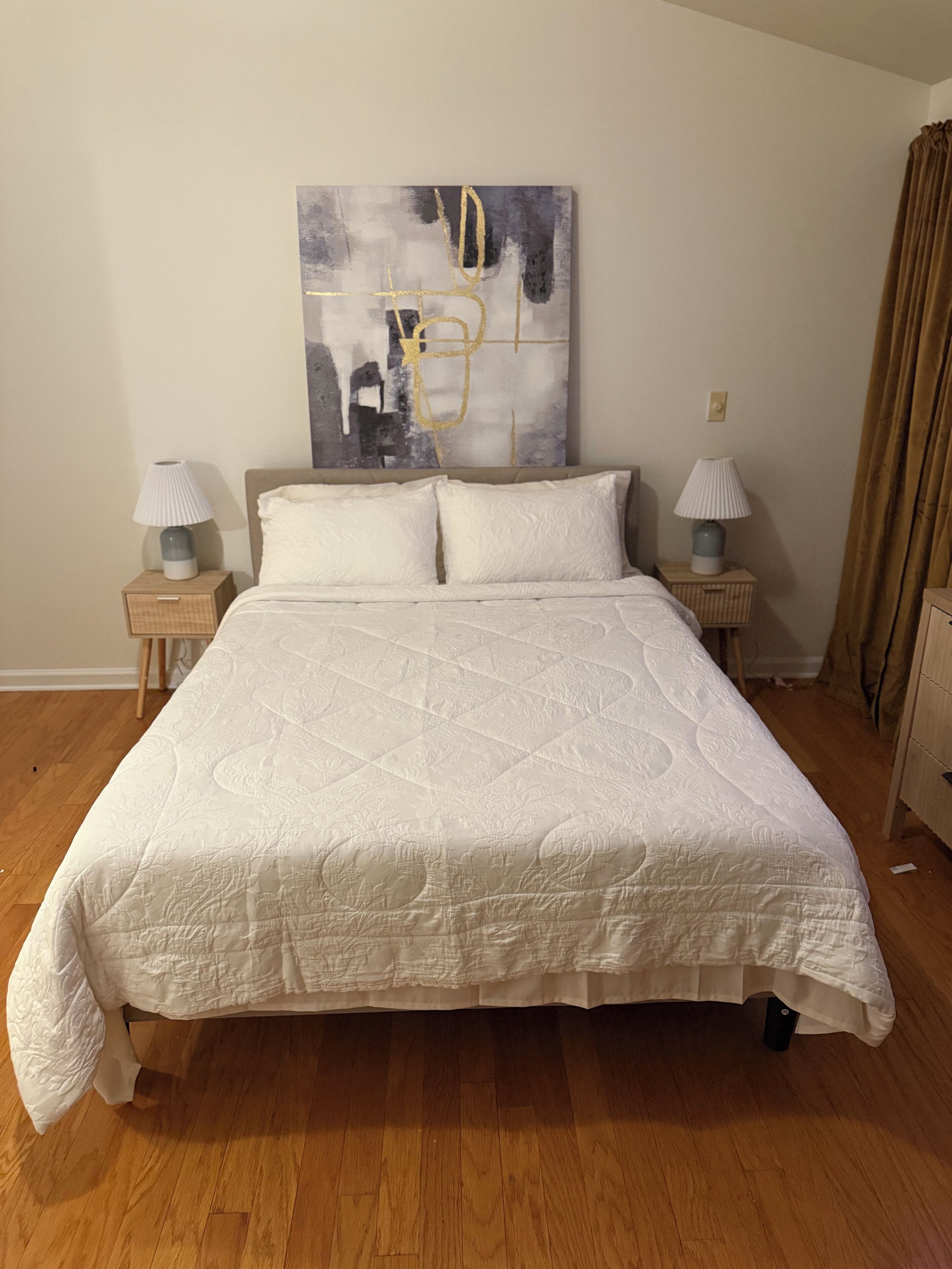 Iron/ironing board, WiFi