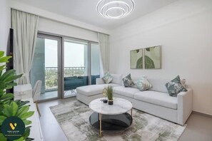 Living area - Vogue | Downtown with Direct Access to Dubai Mall (Dubai)