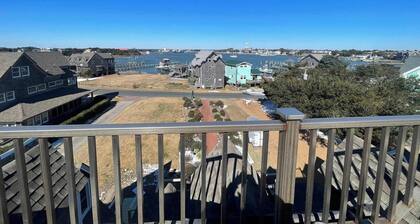 01-Pirate Suite at The Castle Inn