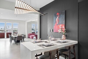 Dining - Penthouse at Santurce La Placita Hotel - San Juan (Saint John)