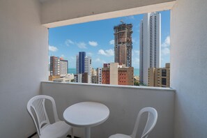 Outdoor dining - Hamilton #1203 - Apto in Meirelles by Carpediem (Fortaleza)