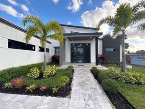 Exterior - Elegant, bright and relaxing house in Cape Coral (Cape Coral)