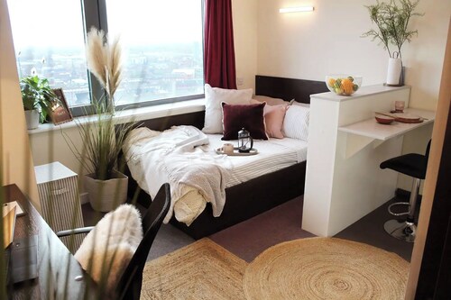 Studios at St George's Tower in Leicester