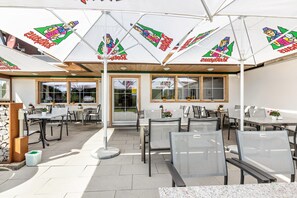 Unclassified image, 4 of 14, button - Speckhuisli – Mettmablick Comfort Room with Balcony, Breakfast, Sauna & Mountain View (Grafenhausen)