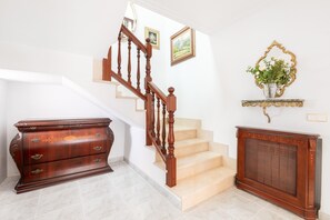 Interior - Villa Epi – Peaceful Retreat in Residential Area (Cala Pedruscada)